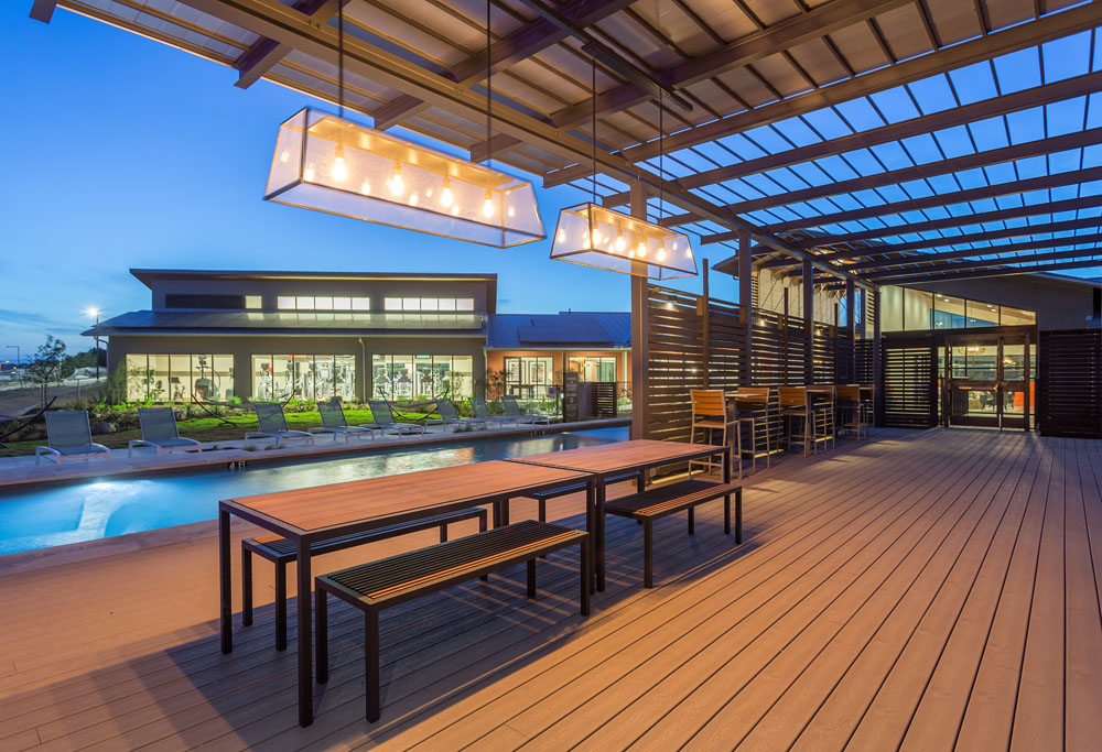 The deck, pool, and gym all close by at the Pearl Lantana apartments.