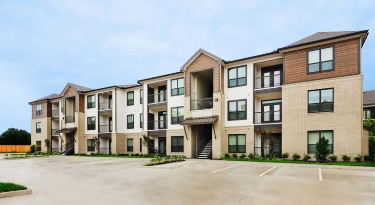 Camden Cypress Creek apartments exterior, Houston
